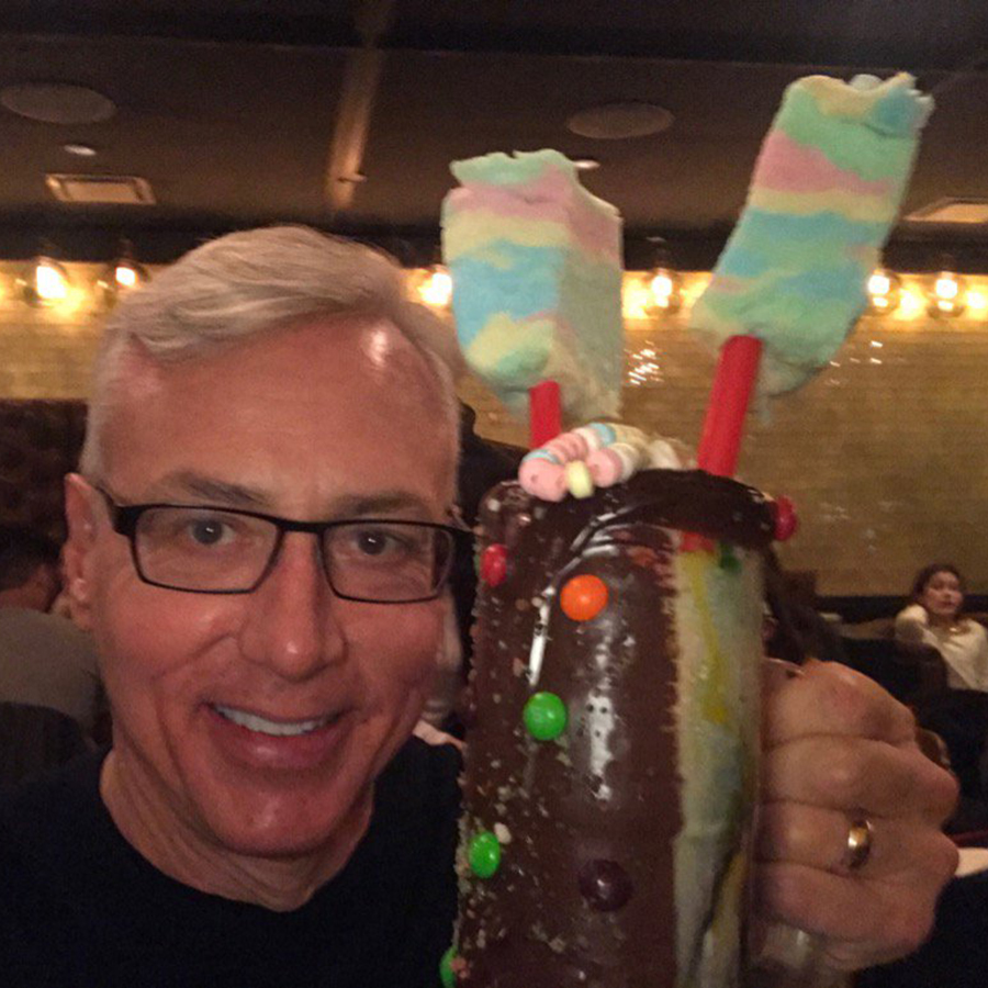 Dr Drew Shake web