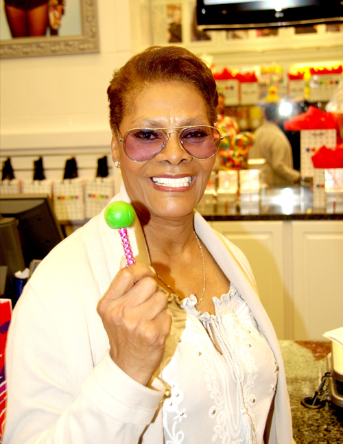 Dionne Warwick Image