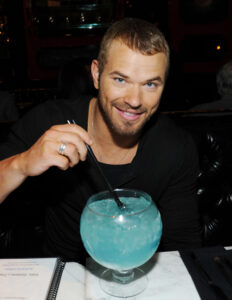 Kellan Lutz Image