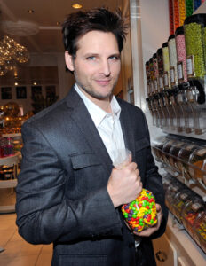 Peter Facinelli Image